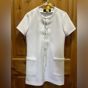 Kendall + Kylie safari dress in white: Size M